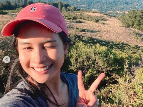 Gambar Foto Maudy Ayunda Profil And Biodata Maudy Ayunda Dengan Gambar