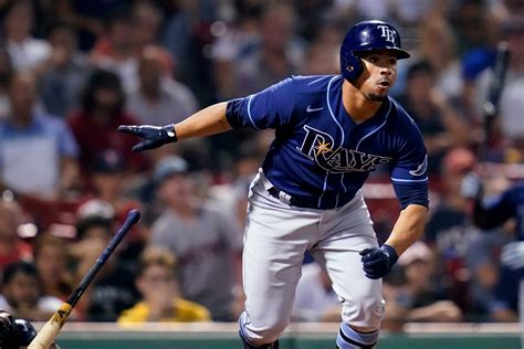 Rays Rally Past Red Sox 8 4 Extend Lead In Al East
