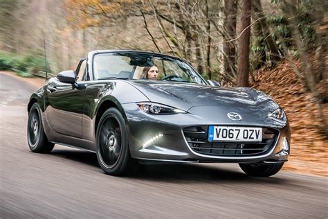 .orlando vs 2 on 200 plus parameters including price, user reviews, detailed technical specs, features, color(s), images, performance, reviews, safety and security to know which is better. New Mazda MX-5 Z-Sport 2018 review | Auto Express