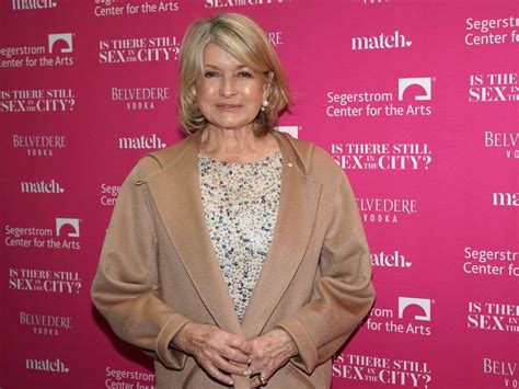 Martha Stewart Says Her Dogs Killed Her Cat Because They Mistook Her