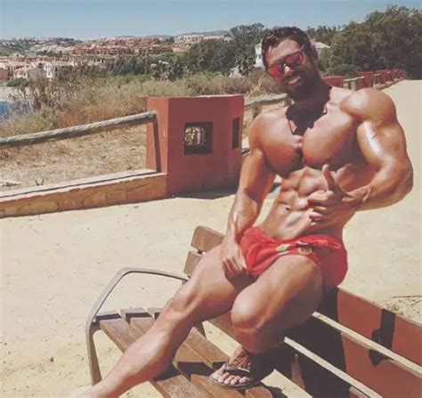 OMG He S Naked YouTuber And Fitness Model Guru Rafa Martin OMG BLOG