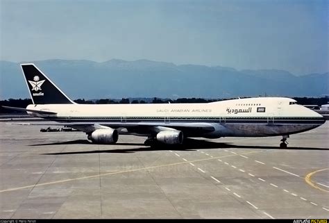 Hz Aic Saudi Arabian Airlines Boeing 747 100 At Milan Malpensa
