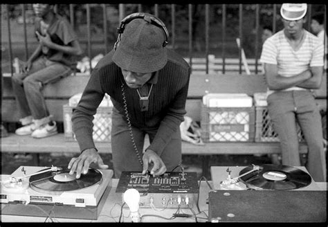 Pin By Wayne Thornton On That Old Time Music Dj Kool Herc Hip Hop