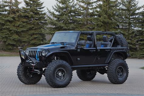 2012 Jeep Wrangler Apache By Mopar Review - Top Speed