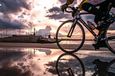 Bicycle Wallpapers 4k Hd Bicycle Backgrounds On Wallpaperbat