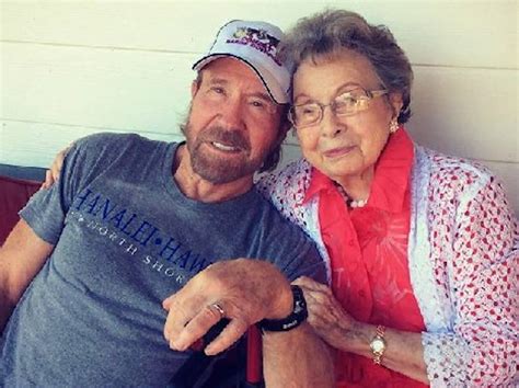 At 83 Chuck Norris Still Wishes His Mother A Happy Mothers Day With An Adorable Message