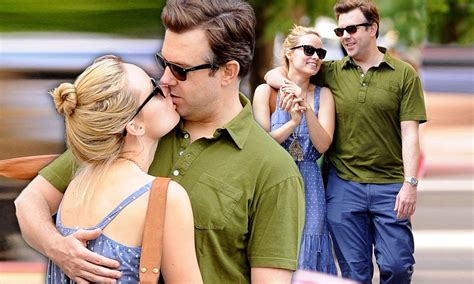 Olivia Wilde Shares Kisses And Cuddles In The Street With Jason Sudeikis During Romantic Stroll