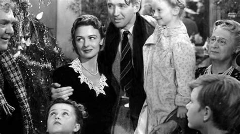 Mi chiamo antonia e attraverso questo blog voglio farvi rivivere emozioni vecchie e nuove. Enrico Ruggeri - Il Natale dei ricordi - YouTube