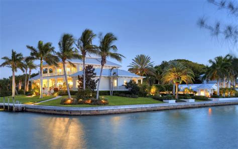 7 Tips When Buying A Luxury Waterfront Property Shayla Twit