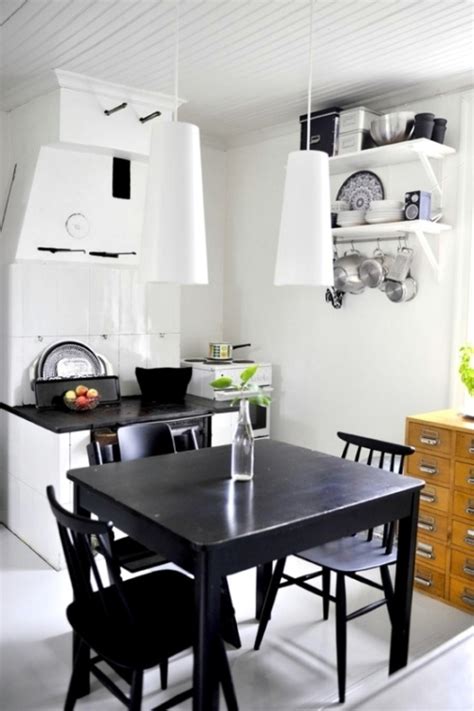 Portable dishwashers are a massive timesaver. 20 Ideas for a small kitchen - use reasonable limited ...