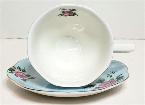 BTaT Floral Tea Cups And Saucers Set Of 2 Blue 8 Oz Gold Trim Roses