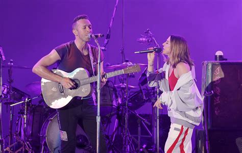 Watch Coldplay’s Chris Martin Cover Spice Girls Classic With Mel C