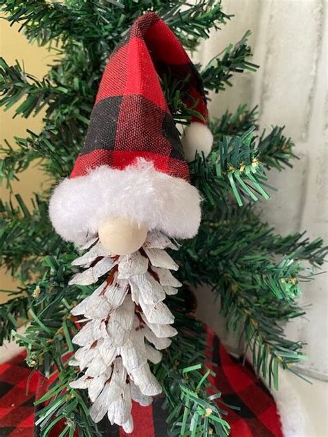 How To Make Adorable Christmas Gnome Pine Cone Ornaments