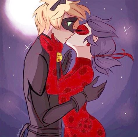 Image About Cute In Chat Noir And Ladybug 💚 ️ By Taco Sama