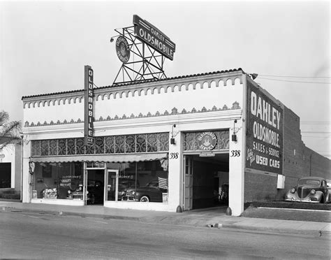 Oakley Oldsmobile at 338 N Canon Drive, Beverly Hills, CA ...