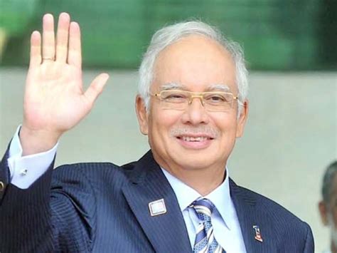 But if you are asking about the answer of the question itself, the answer will be muhyiddin yassin, the prime minister of malaysia since march 2020. Gaji Bulanan Perdana Menteri Najib Razak Didedahkan - Kaki ...