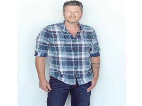 blake shelton named people s 2017 ‘sexiest man alive gma news online