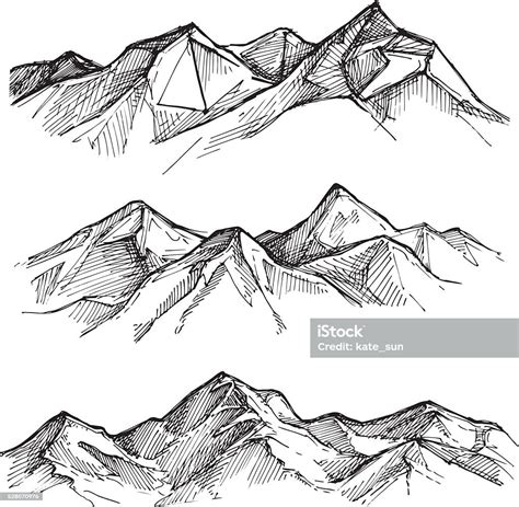 Ilustrasi Vektor Yang Digambar Dengan Tangan Pegunungan Gaya Sketsa