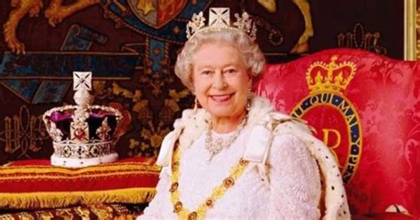 Isabel II cumple 67 años de reinar Inglaterra Expreso