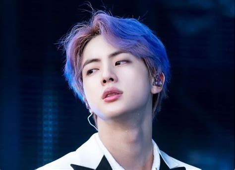 10 Gaya Rambut Jin Bts Yang Memikat Dari Pirang Hingga Hitam