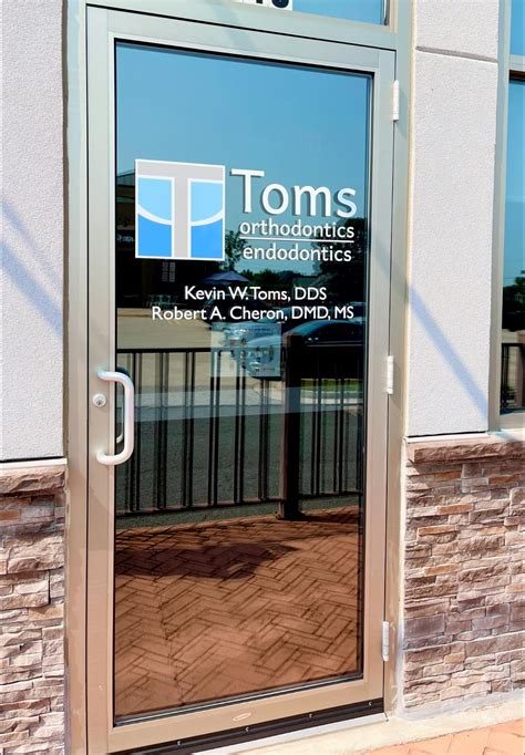 Our Brand New Sign Toms Orthodontics And Endodontics Facebook