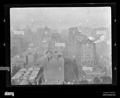Bird's-eye view of downtown Chicago, Illinois, 1914 Stock Photo - Alamy