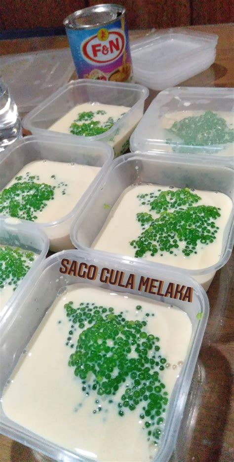 Gula melaka or palm sugar. matahati: Resepi Puding Sagu Gula Melaka