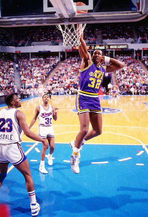 2 Karl Malone Photos Top 10 All Time Power Forwards Espn