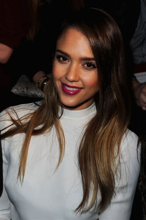 How Is It That Jessica Alba Looks Amazing In Every Lipstick Color