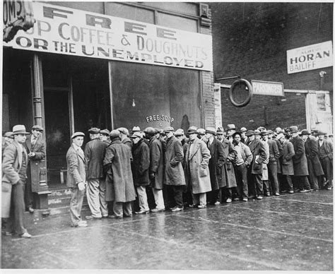 Rare Footage Shows The Bread Lines During The Great Depression