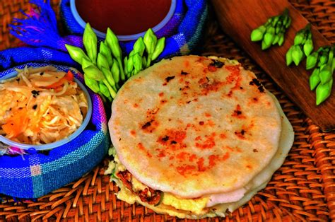 Salvadorian gift for whoever loves cheesy masa treats. Pupusas | Salvadorian food, Salvadoran food, Guatemalan ...