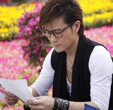 To view this video please enable javascript, and consider upgrading to a web browser that. 生日性格分析：10月17日出生的人 - 星座百科网