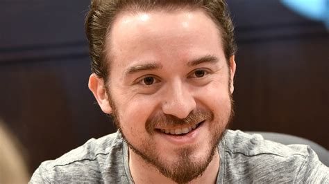 Gravity Falls Creator Alex Hirsch Signs Deal With Netflix Tv News