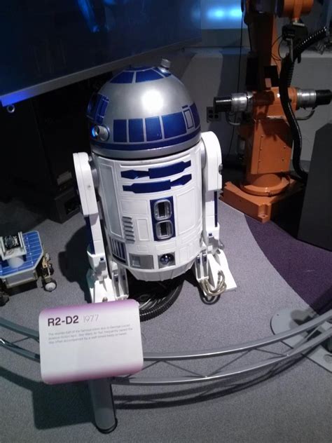 R2 D2 1977 Home Appliances Vacuum Cleaner Vacuum