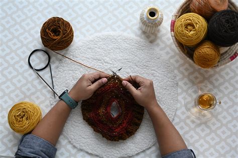 Learn To Knit Workshop