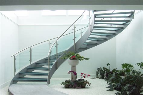Modern Commercial Curved Staircase With Frosted Glass Tread And Glass