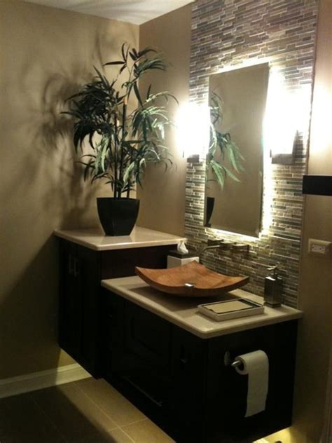 Tropical bathroom in the open space. 33 Charming Hawaii Bathroom Themes Design | Tropical ...
