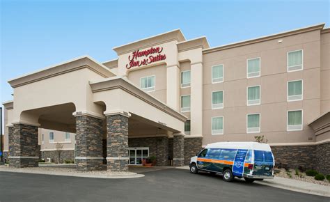 Hampton Inn And Suites Minotairport Official North Dakota Travel