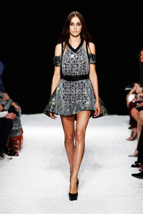 78 Best Runway Looks From Ny Fashion Week