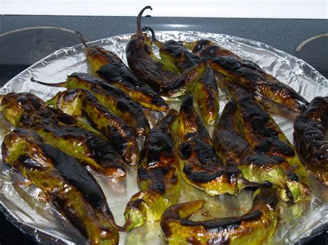 It really likes its bed of luscious roasted onions underneath it. ABC's of Roasting Green Chilies - Kelli's Kitchen