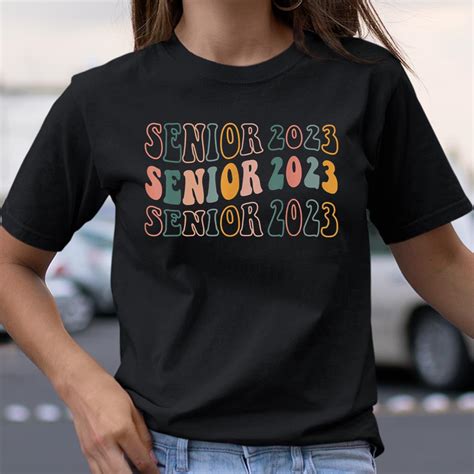 Senior 2023 Retro Class Of 2023 Seniors Graduation 23 Shirt Itees