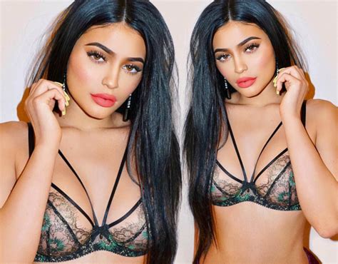 Kylie Jenner Flaunts Jaw Dropping Curves As She Flashes Ample Bust