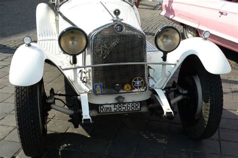Alfa Romeo - Sportwagen-Oldtimer und klassische Limousinen.