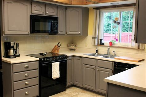 The key to this method is using a premium paint brush. Best Colors to Paint Kitchen Cabinets - Home Furniture Design