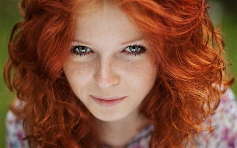 Women Model Redhead Face Blue Eyes Freckles Women Outdoors