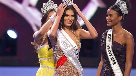 miss república dominicana perde título por ser casada 26 04 2012 uol notícias