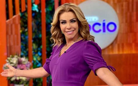 ¿rocío Sánchez Azuara Es La Conductora Mejor Pagada De Tv Azteca Fama