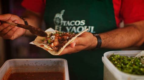 Tacos El Yaqui Sabor Para Llevar