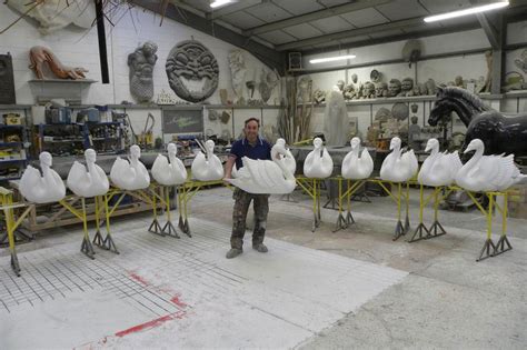 Tiverton Launches Stunning Swan Sculpture Trail