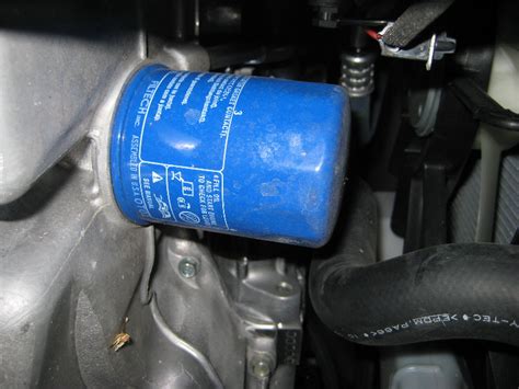 Attention after disconnecting pump 0:31, start the engine to ease the pressure. Oversize engine oil filter for Honda fit 2009 - Bob Is The ...